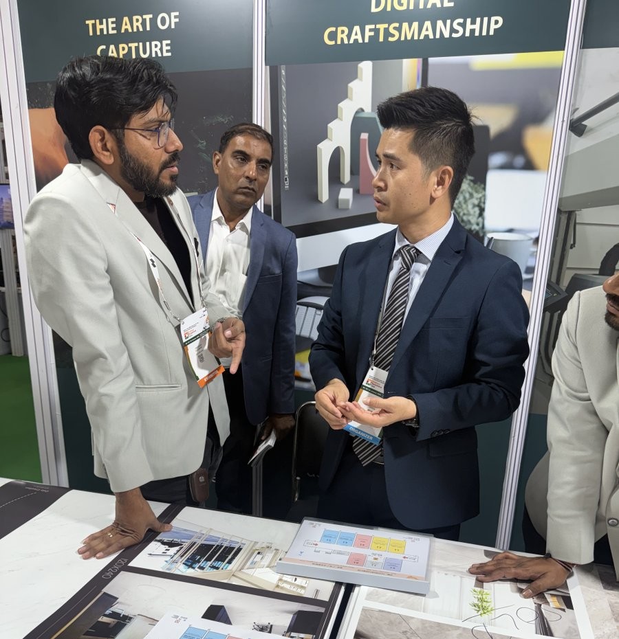 Exhibition Photo 5